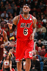 lebron james nba 130221 mia at chi 06 LeBron Debuts Prism Xs As Miami Heat Win 13th Straight