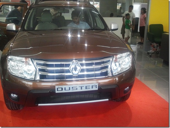 Renault Dusterfront (2) Renault Dusterfront (2)