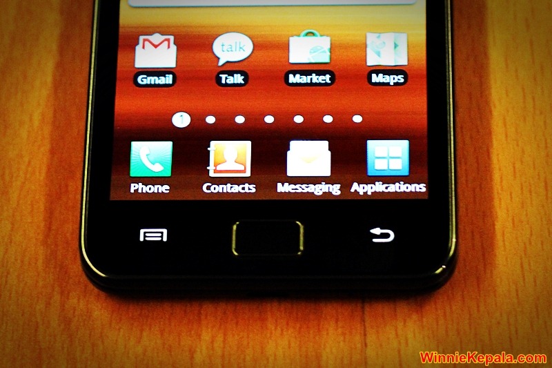 [2011-06-Samsung-Galaxy-S2-Review-044.jpg]