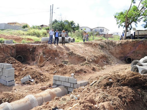 Secretário de Obras acompanha obras de Infraestrutura Morada do Sol (3).jpg