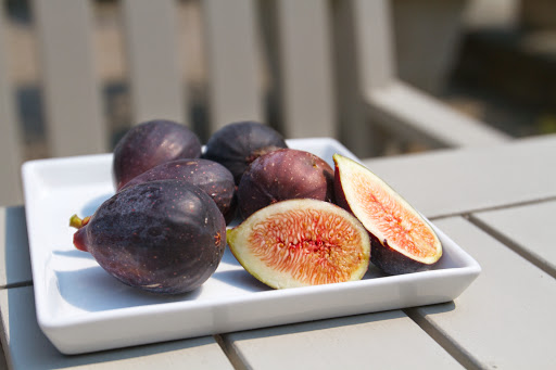 The fig is not a true fruit, in the botanical sense of the word, but a fleshy receptacle housing thousands of tiny fruits. The fig is not a true fruit, in the botanical sense of the word, but a fleshy receptacle housing thousands of tiny fruits.