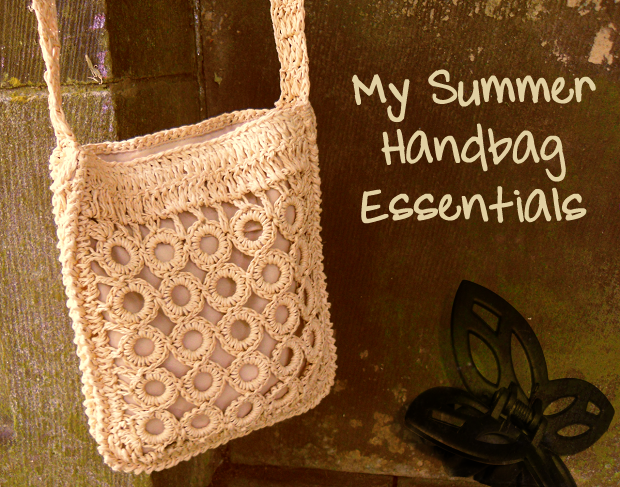 08-summer-handbag-essentials-blog-uk-makeup-festival