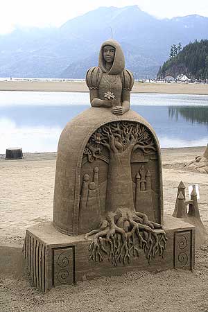 SAND CASTLES competition in Oregon