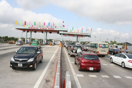 [Toll%2520fee%2520proposed%2520on%2520vehicles%2520plying%2520National%2520Highway%25201%255B4%255D.jpg]