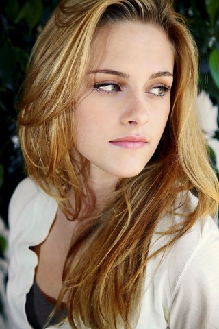 Kristen stewart twilight saga