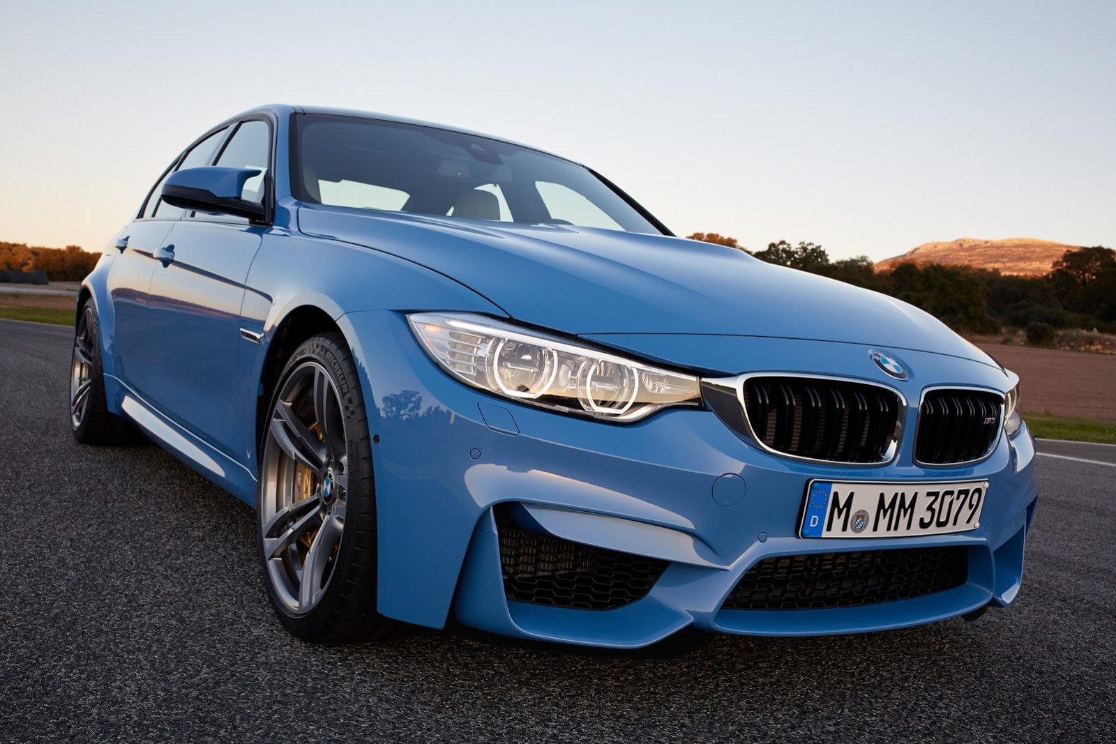 [New-BMW-M3-Sedan-10%255B2%255D.jpg]