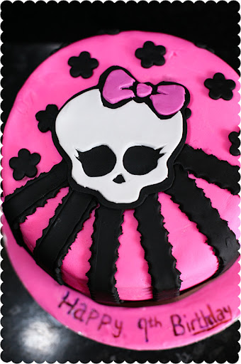 Monster high pink skull cake