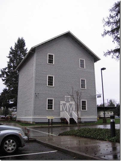 IMG_4397 Elkins Flour Mill in Lebanon, Oregon on November 22, 2006