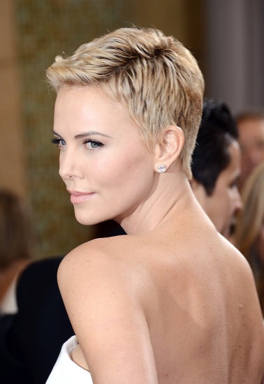 [Pictures-Charlize-Theron-2013-Oscars%255B6%255D.jpg]