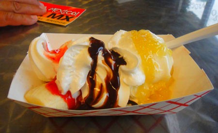 [32-sundae%255B3%255D.jpg]