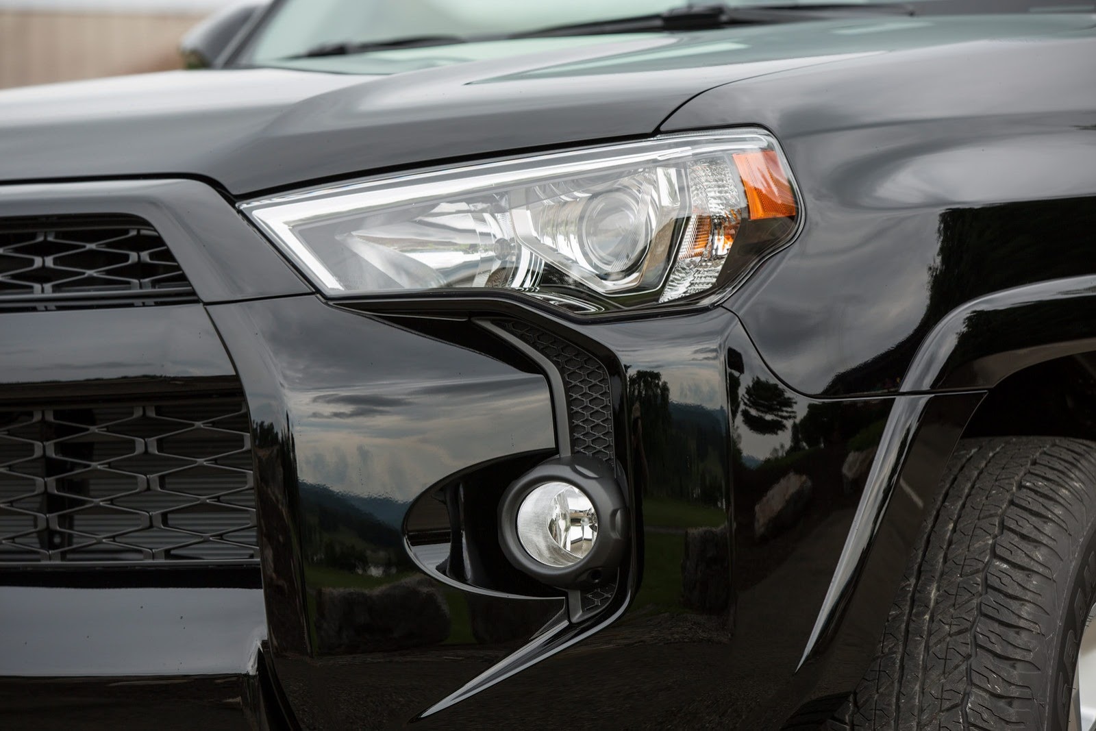 [2014-Toyota-4Runner-29%255B2%255D.jpg]