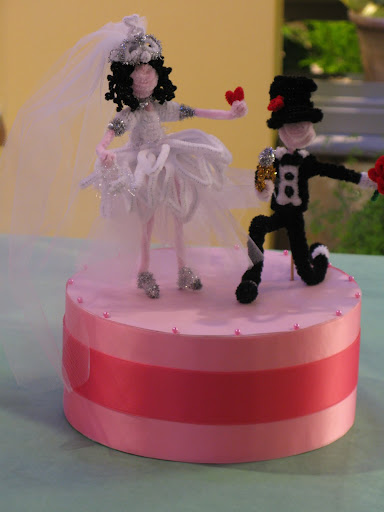 Another adorable creation by Wendy, a whimsical cake topper. Another adorable creation by Wendy, a whimsical cake topper.