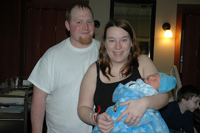 Cody, Chelsey and Blake Owen Lucas of Ollie.  Photo courtesy:  Traci Andeway