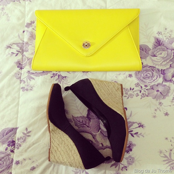 look com mix de estampas arabesco e listas e clutch amarela (1) look com mix de estampas arabesco e listas e clutch amarela (1)