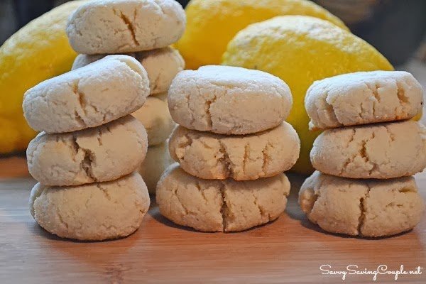 [almond-flour-lemon-cookies3.jpg]