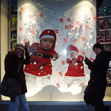 Lovely kids!!! mmm...