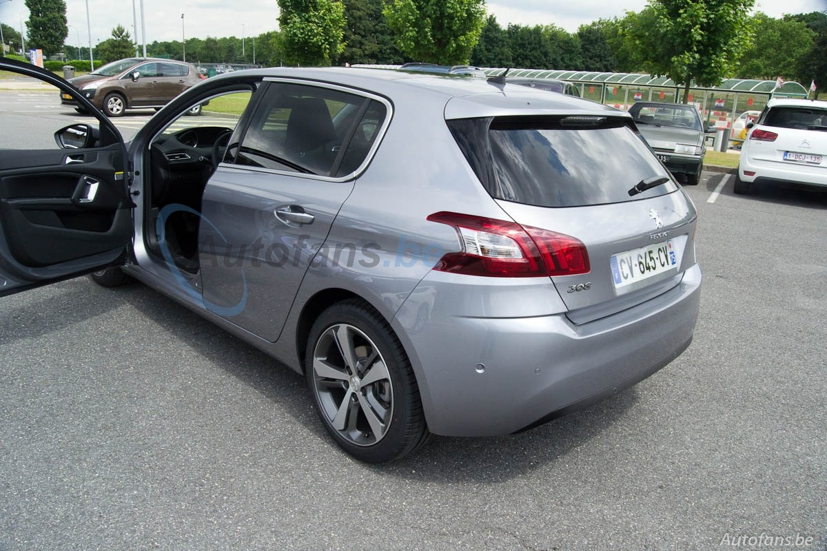 [New-Peugeot-308-3%255B5%255D.jpg]