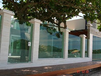 [muro%2520de%2520vidro1%255B5%255D.jpg]