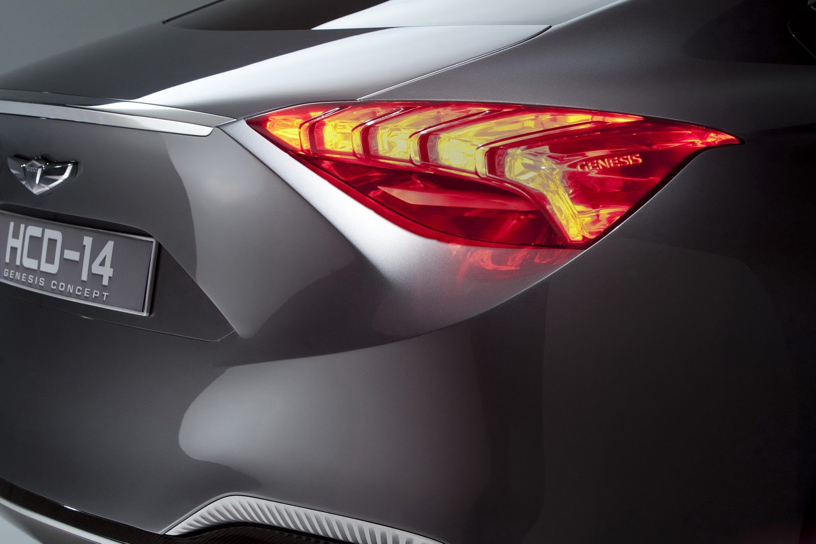 [Hyundai-HDC-14-Genesis-Concept-41%255B2%255D.jpg]