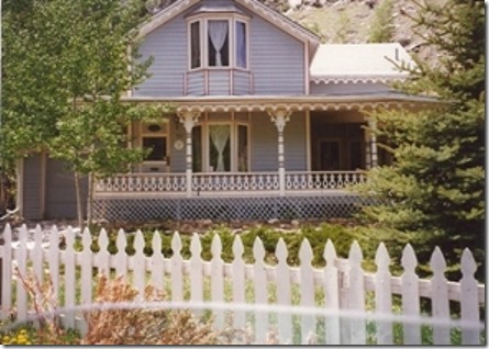 Victorian house.1 sm Victorian house.1 sm