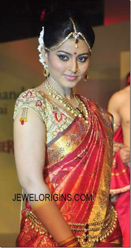 south indian wedding bride