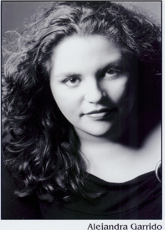 [Alex%2520Garridoheadshot%255B6%255D.jpg]