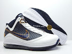 nike air max lebron 7 gr white navy 4 18 Nike Air Max LeBron VII (7)   White/Navy/Gold Sample Actual Photos