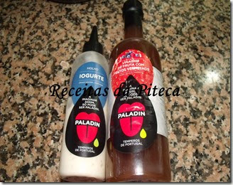 parceria febras com molho de iogurte e salva. parceria febras com molho de iogurte e salva.