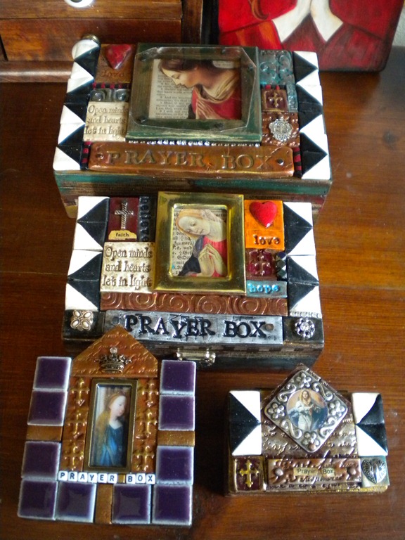 [prayer%2520boxes%2520002%255B4%255D.jpg]