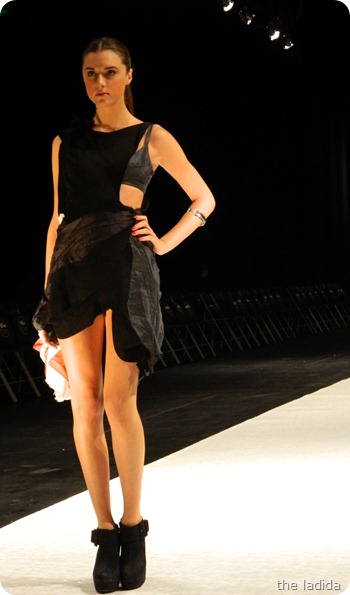 Emily Van Veen - AGFW Fashion Show (4) Emily Van Veen - AGFW Fashion Show (4)