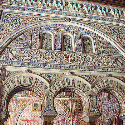 The Royal Alcazar palace , Source: http://www.flickr.com/photos/43799668@N02/5423231150 5423231150.jpg