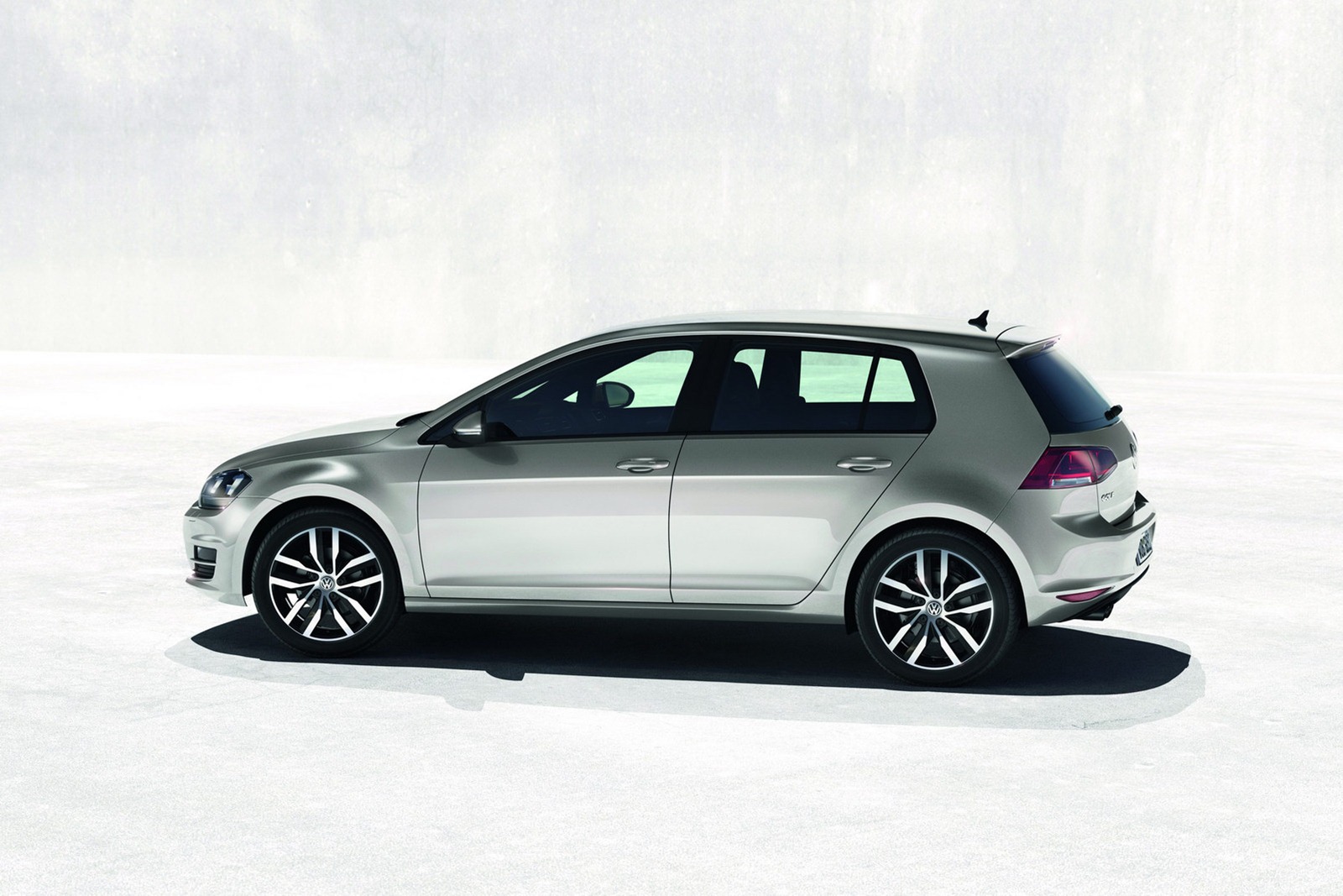 [2013-VW-Golf-Seven-19%255B2%255D.jpg]