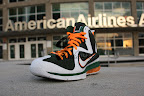 Wearing Brons: Mark Wahlberg Sports LeBron 9 Hurricanes nike lebron 9 pe miami hurricanes 4 01 Wearing Brons: Mark Wahlberg Sports LeBron 9 Hurricanes
