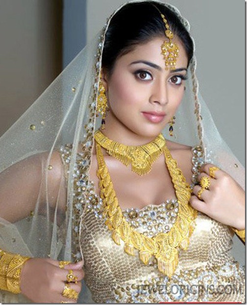 shriya_Saran_Bridal_Jewellery