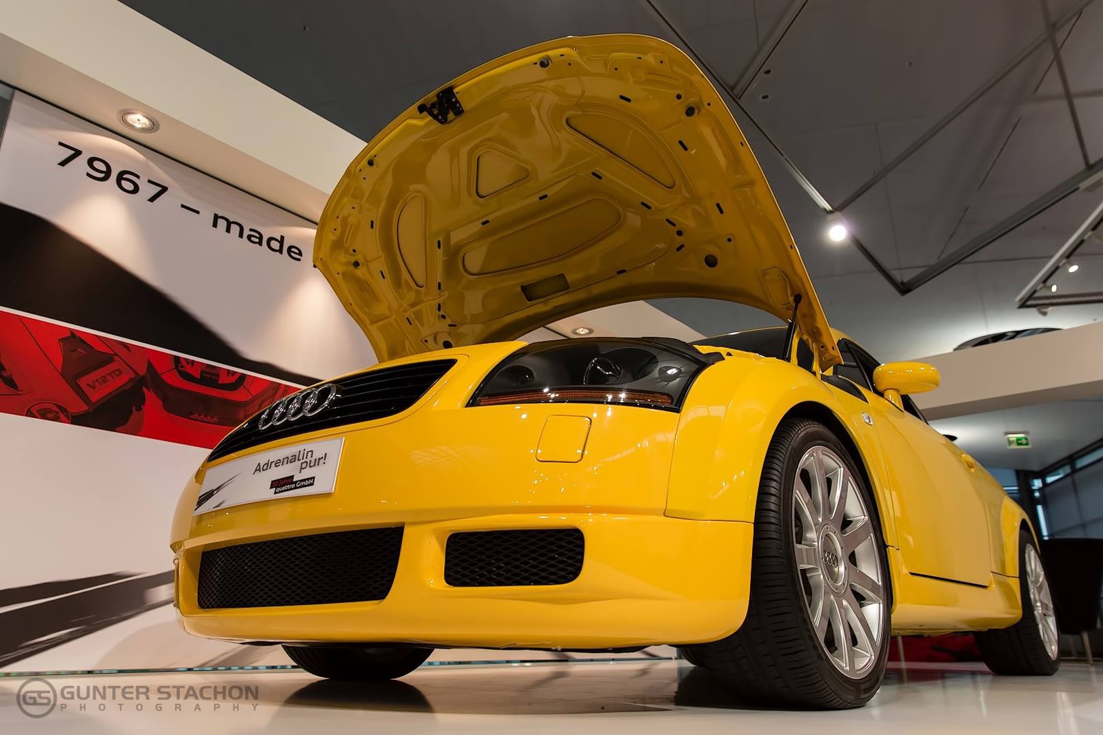 [2001-Audi-TT-V6-Prototype-7%255B3%255D.jpg]