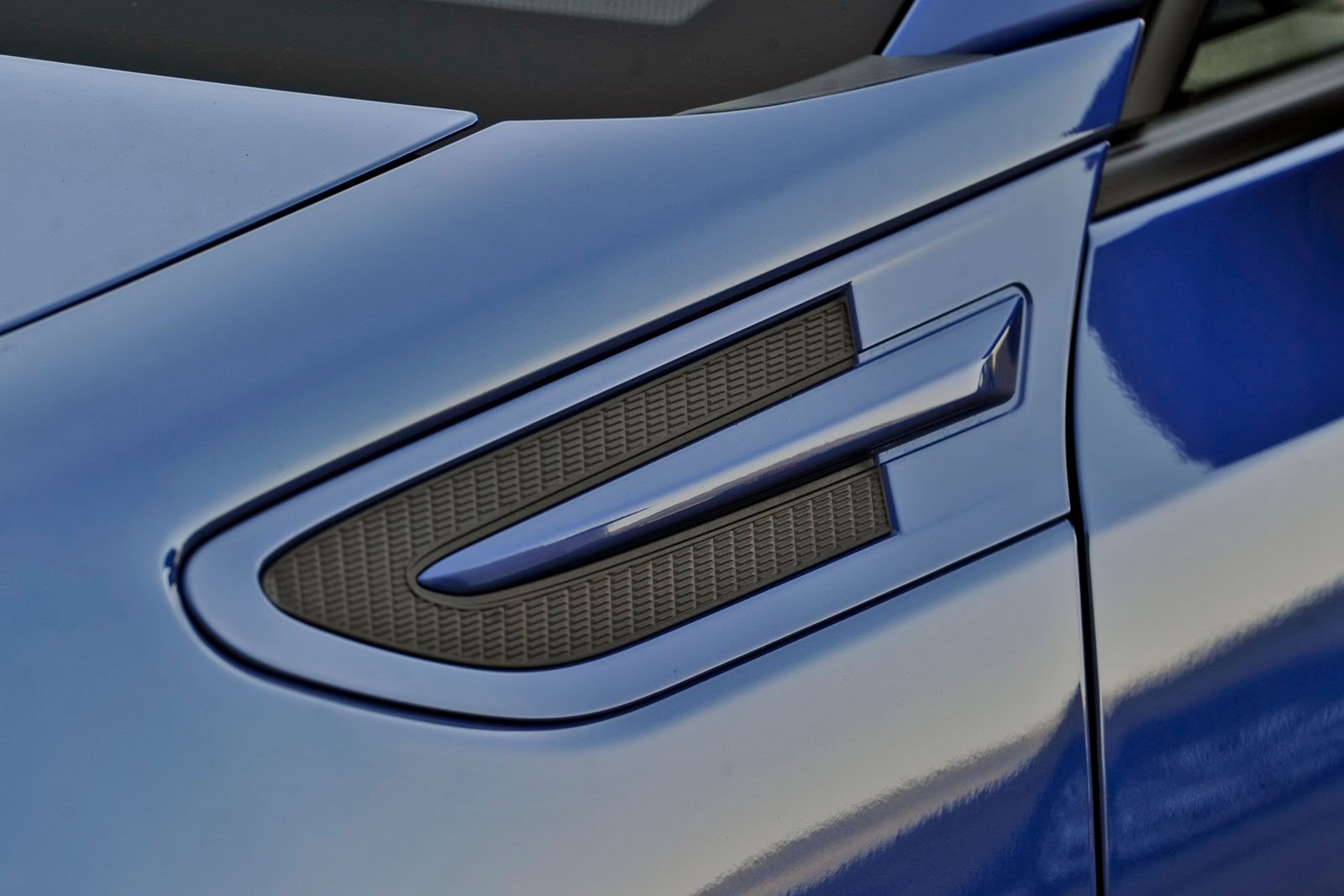 [2013-2014-Subaru-BRZ-49%255B2%255D.jpg]