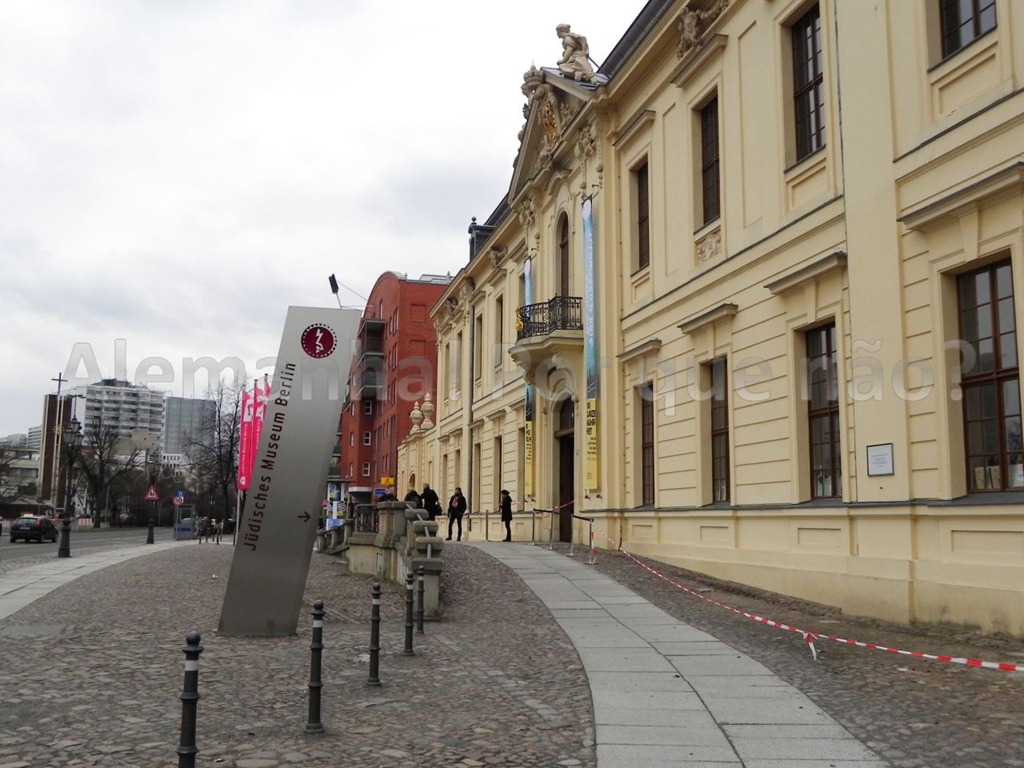 [a%2520judeumuseu%25202%255B4%255D.jpg]