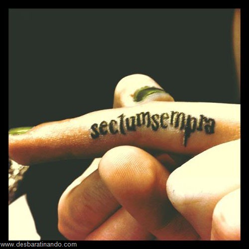 tatuagens harry potter tattoo reliqueas da morte bruxos fan desbaratinando (48) tatuagens harry potter tattoo reliqueas da morte bruxos fan desbaratinando (48)