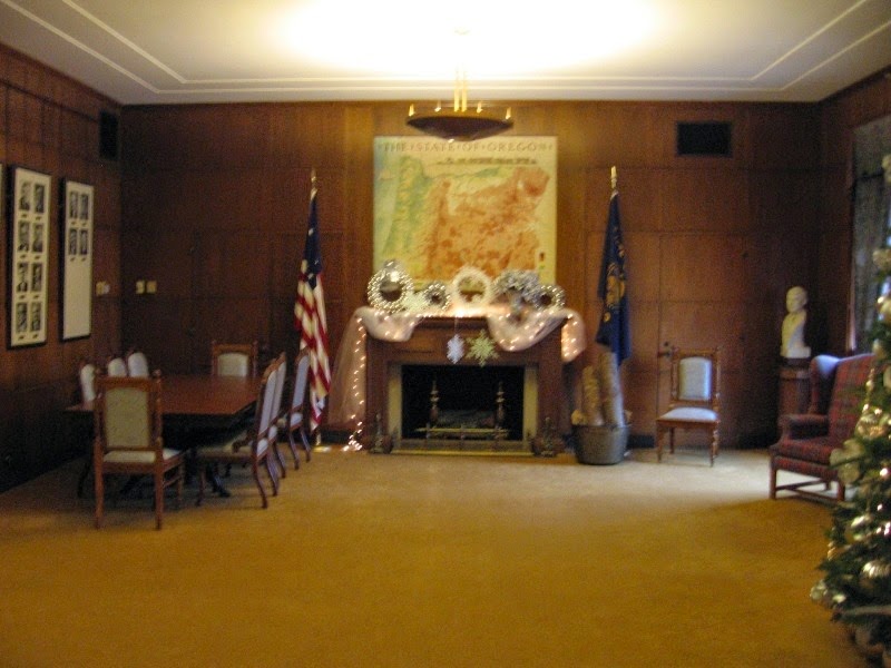 [IMG_4850-Governors-Ceremonial-Office%255B2%255D.jpg]