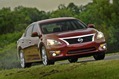 2013-Nissan-Altima-29