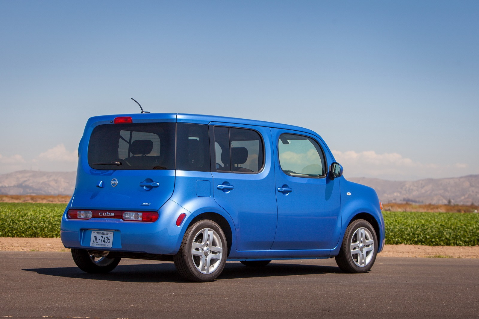 [Nissan-Cube-4%255B2%255D.jpg]