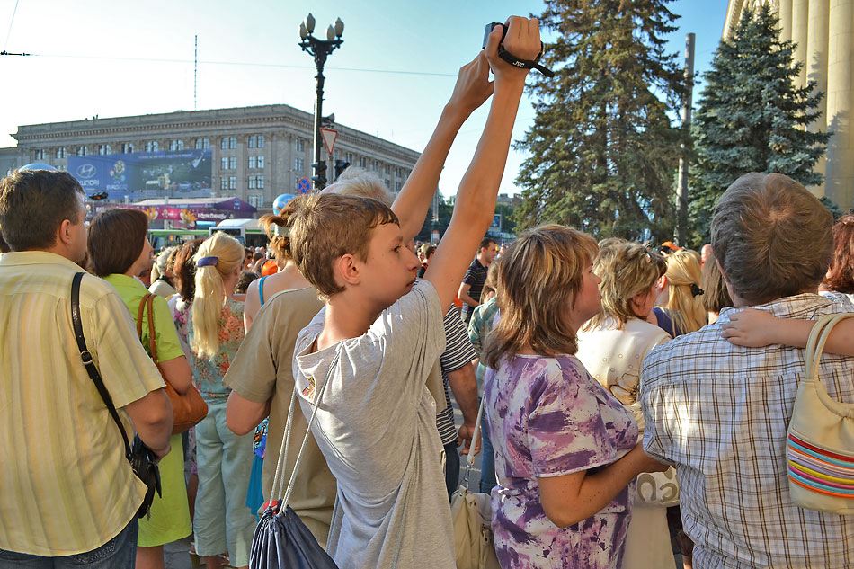 Евро 2012 по футболу. Харьков. 13 июня. Перед матчем Голландия - Германия - 101 Евро 2012 по футболу. Харьков. 13 июня. Перед матчем Голландия - Германия - 101