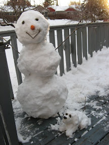 complete snowman and snowdog