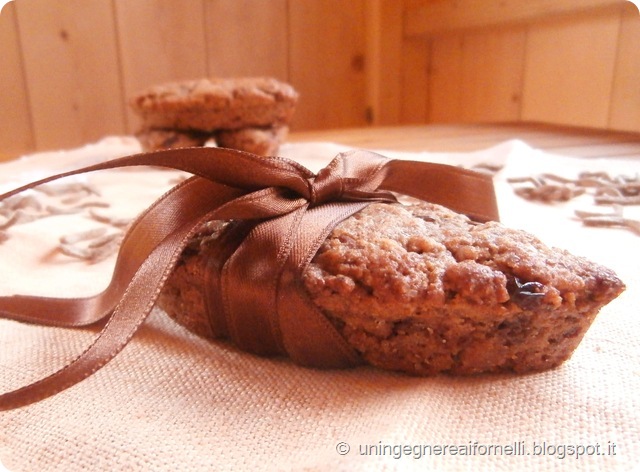 cereali cioccolato riso soffiato uvetta semi lino crusca barrette mandorle