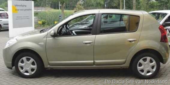 [Dacia%2520Sandero%2520rand%2520kokerbalk%252001%255B12%255D.jpg]