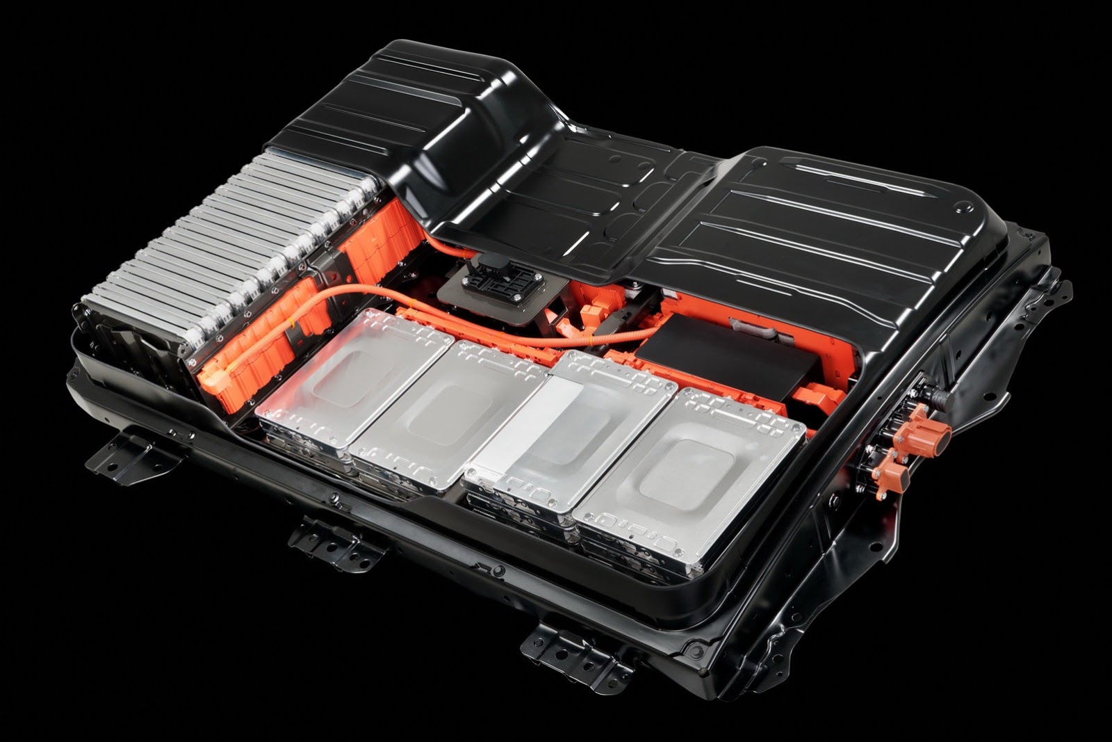 2013-Nissan-Leaf-39%5B2%5D.jpg