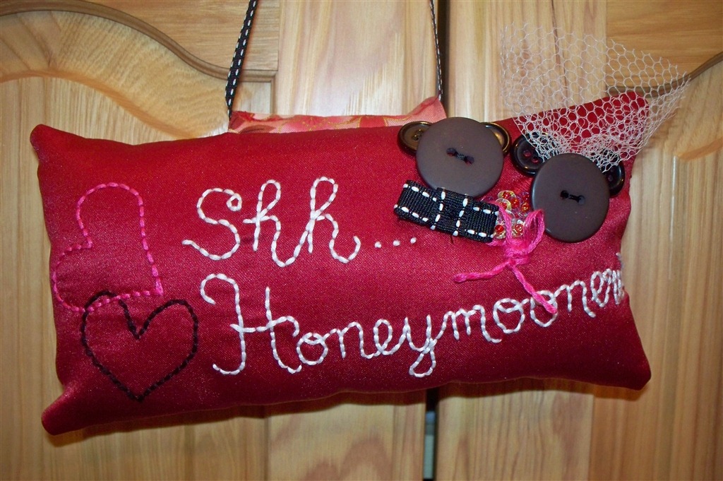 [Honeymoon%2520Present%2520by%2520melissa%255B5%255D.jpg]
