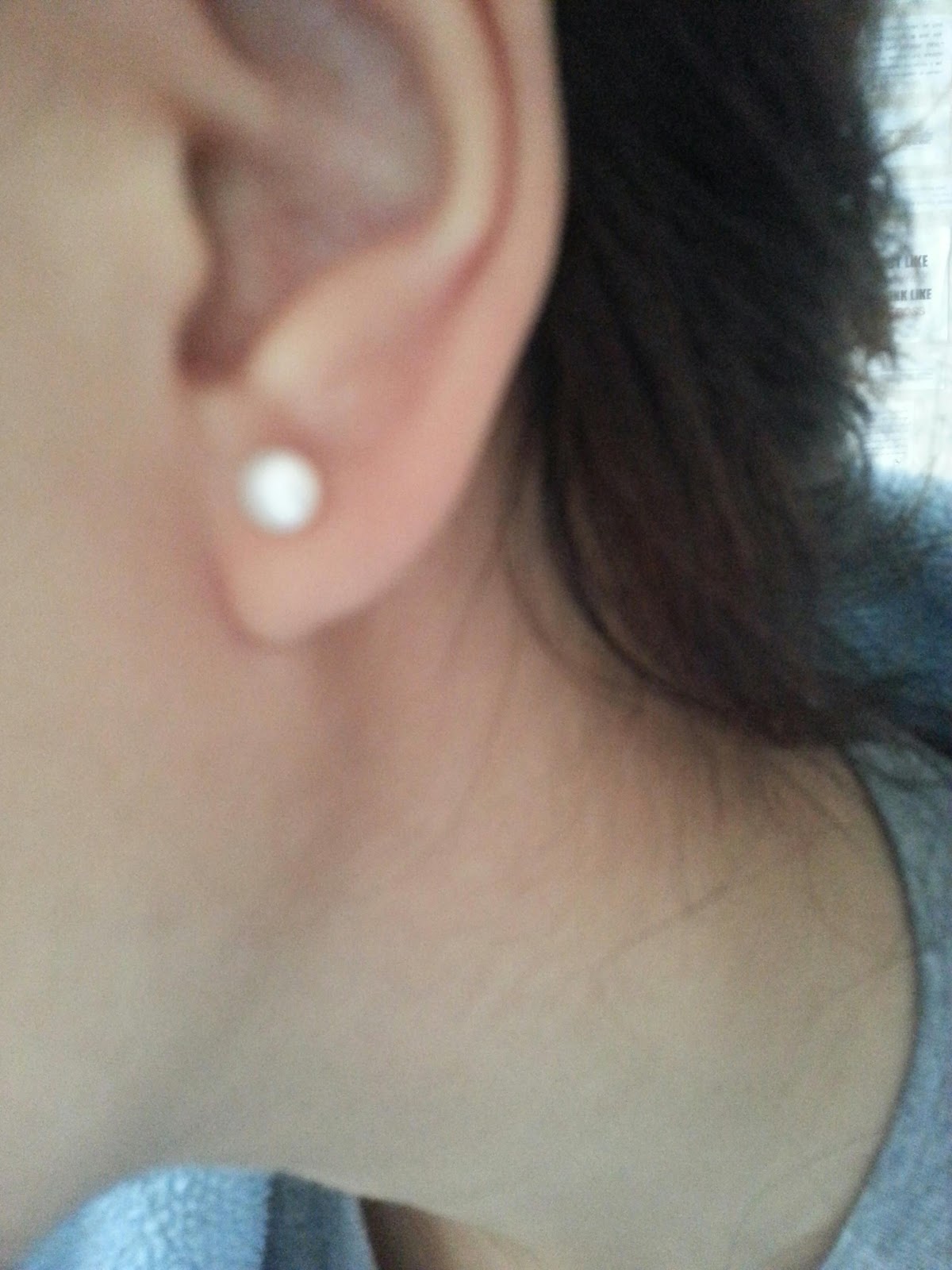 sanscripts. I Got My Ears Pierced At Claire's/Icing