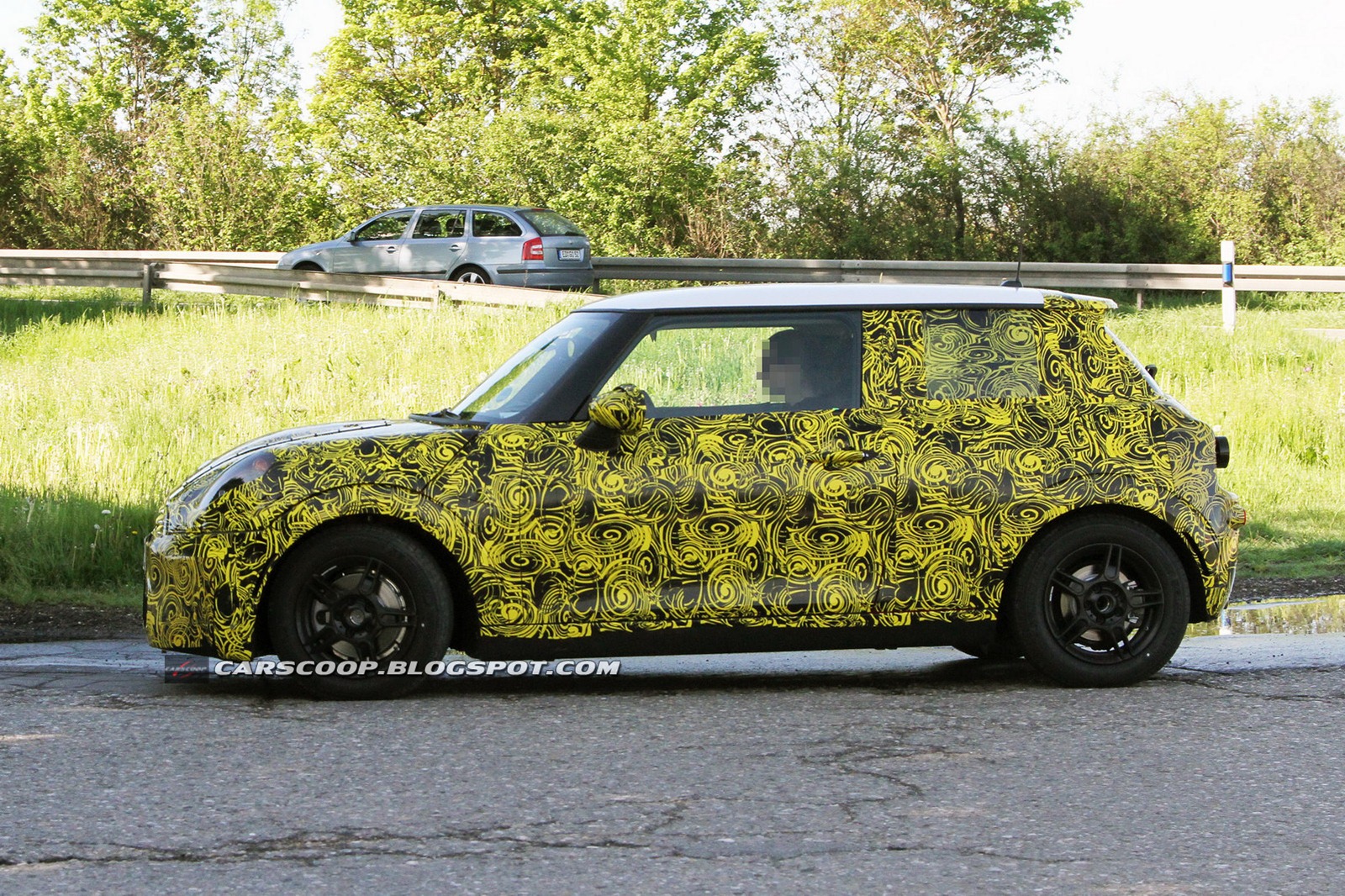 [2014-Mini-Cooper-Hatch-5%255B3%255D.jpg]