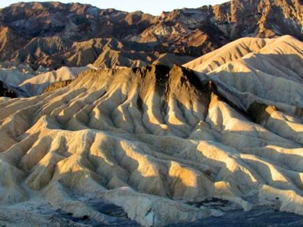 ZabriskiePointSunrise-65-2012-03-9-21-01.jpg